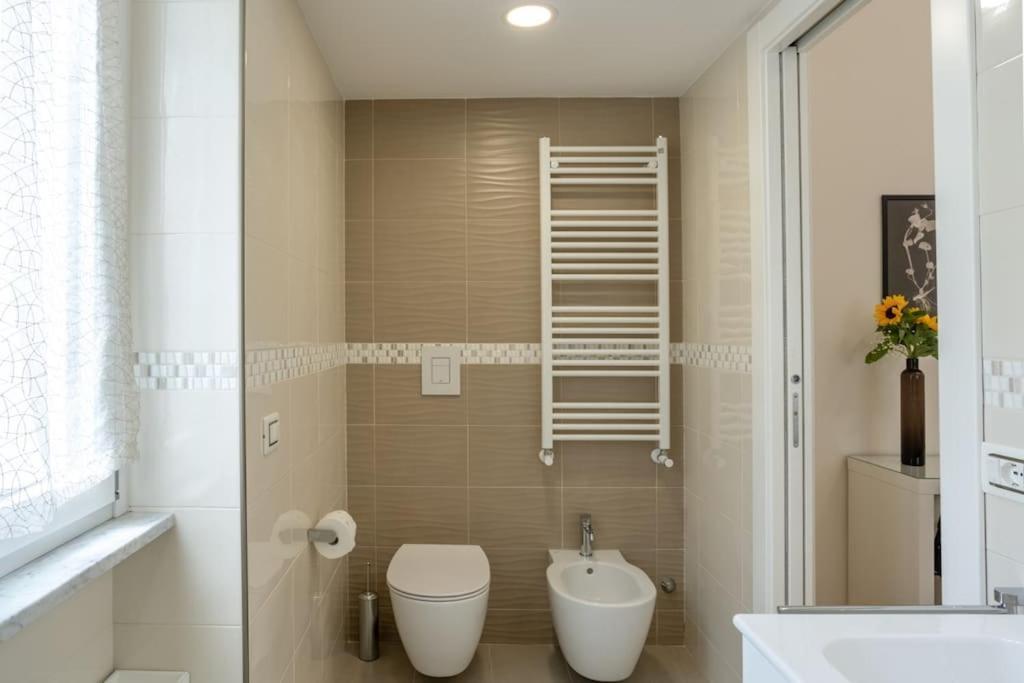 סלרנו Pisacane Suite מראה חיצוני תמונה